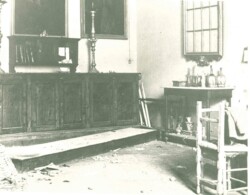 San Miniato, Duomo. Fotografia di Cesare Barzacchi realizzata nei giorni immediatamente seguenti i fatti del Duomo