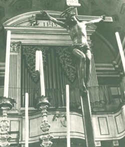 San Miniato, Duomo. Fotografia di Cesare Barzacchi realizzata nei giorni immediatamente seguenti i fatti del Duomo